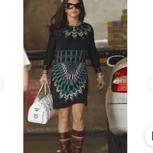 Tory Burch! Stunning fall dress size M, 100% Silk. - Picture 8 of 8